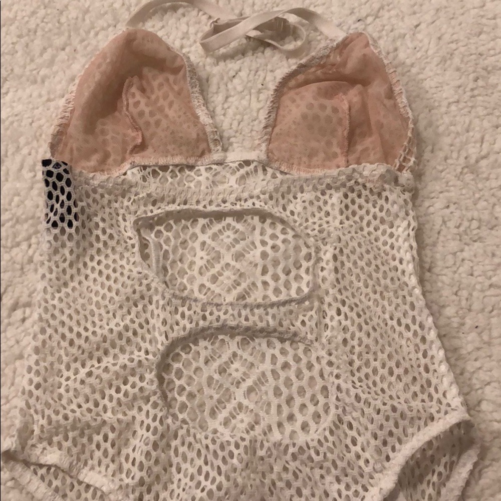 VS lingerie set with hat and fringe jacket - Picture 7 of 8